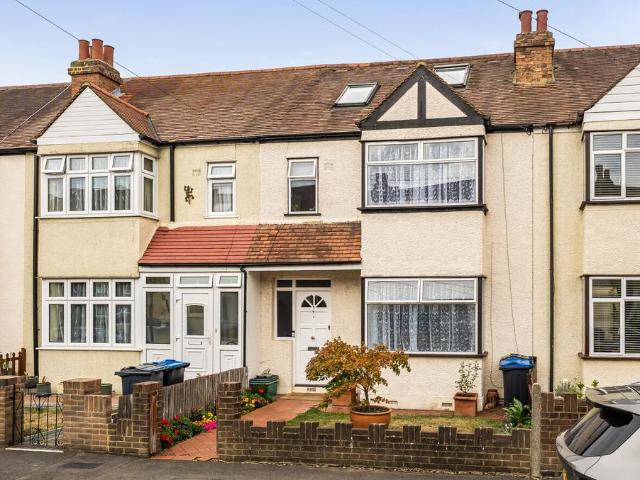 House for sale in London Borough of Merton, Mitcham