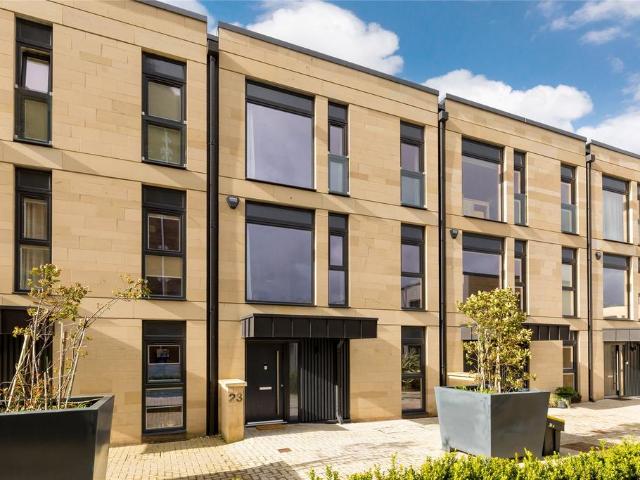House for sale in Craigmillar Park, Newington