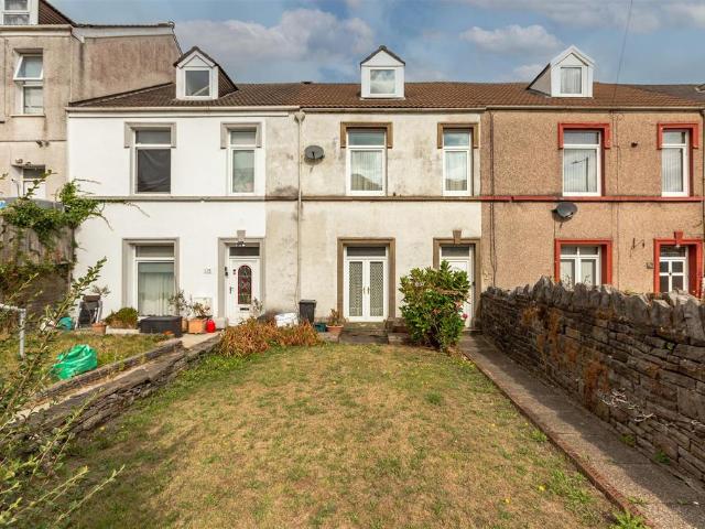 House for sale in Cimla, Neath