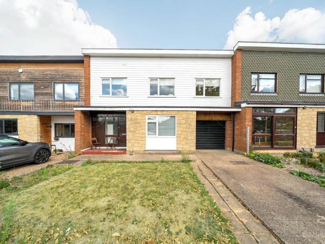 House for sale in Bickley, Greater London
