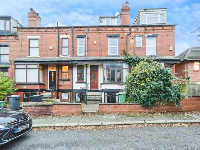 House for sale in Burley, West Yorkshire