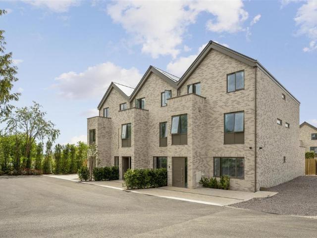 House for sale in Greater London
