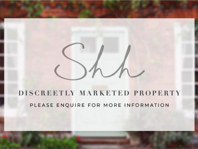 House for sale in Dalston, De Beauvoir Town