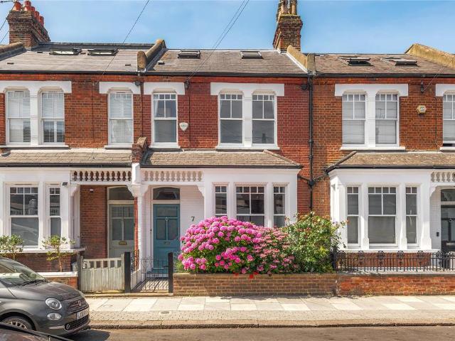 House for sale in Clapham Junction, Greater London
