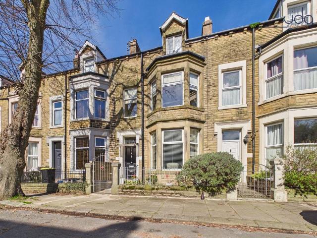 House for sale in Poulton-le-Sands, Bare