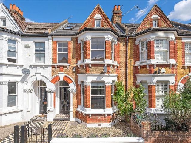 House for sale in Clapham, Greater London