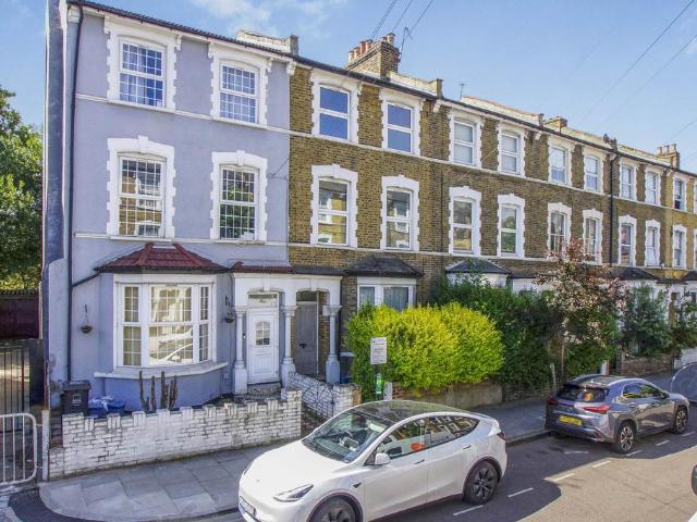 House for sale in Clapton, Lower Clapton