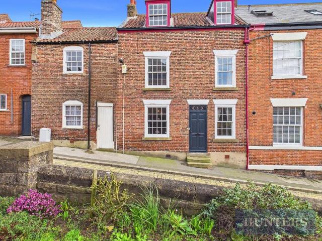 House for sale in The Old Town, Kepwick