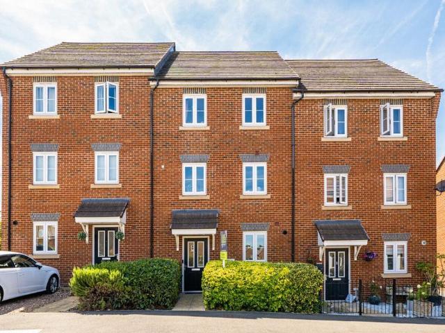House for sale in Barton Stacey, Hampshire