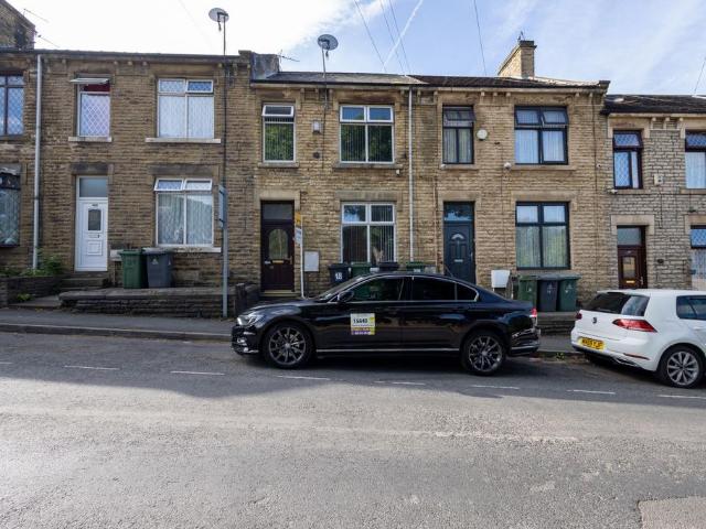 House for sale in Eastborough, Dewsbury