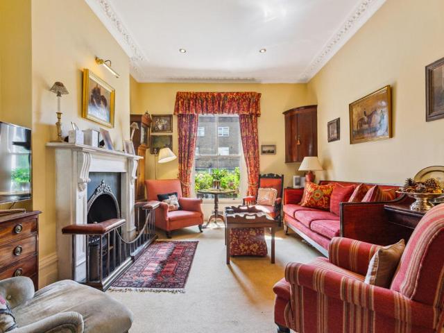 House for sale in Brompton, Greater London