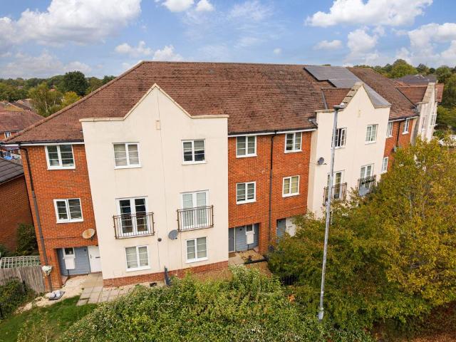 House for sale in Maidenbower, Crawley
