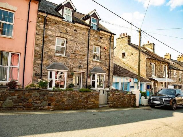 House for sale in Newport, Wales