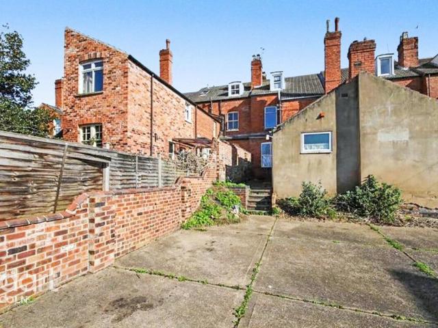 House for sale in New Boultham, Brayford