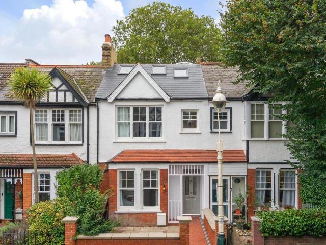House for sale in London Borough of Ealing, Greater London