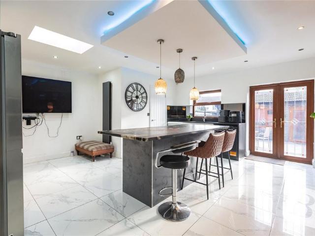House for sale in London Borough of Redbridge, Greater London