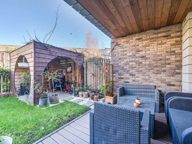 House for sale in Royal Wharf, Greater London