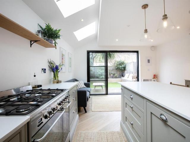 House for sale in Peckham, Greater London