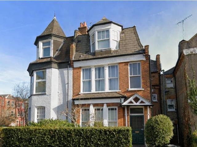 House for sale in Crouch End, Greater London