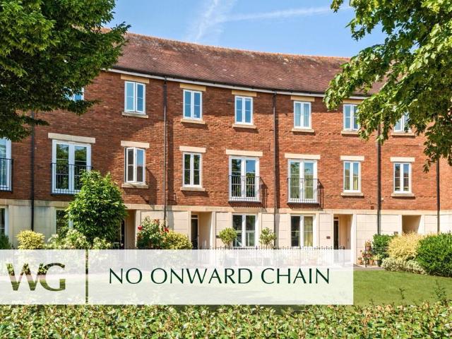 House for sale in St Leonards, Watergate