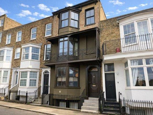 House for sale in East Cliff, Acol