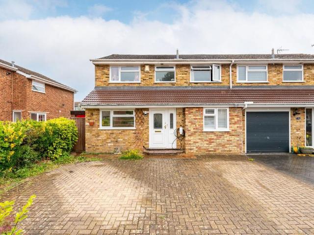 House for sale in Cox Green, Maidenhead