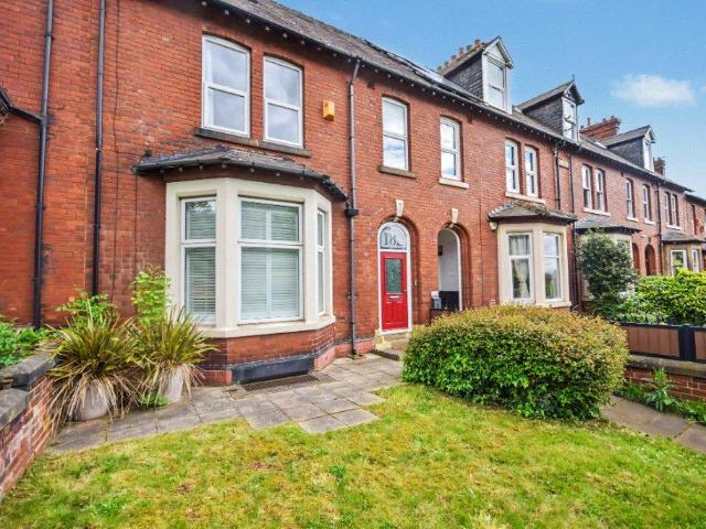House for sale in City Fields, West Yorkshire