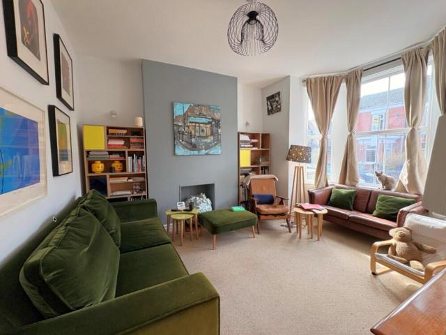 House for sale in Georgia, Greater Manchester
