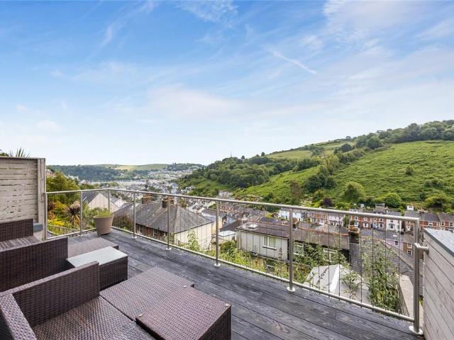 House for sale in Strode, Devon