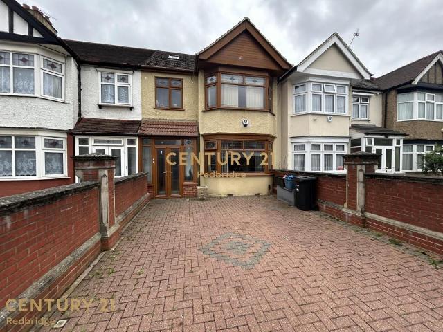 House for sale in Gants Hill, Greater London