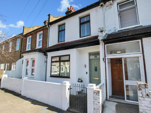 House for sale in Plumstead, Greater London