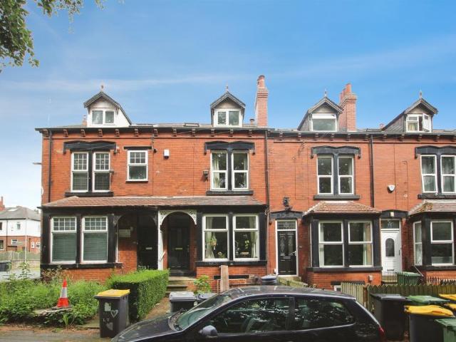 House for sale in Burley, West Yorkshire