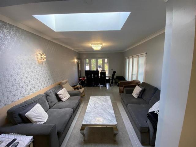 House for sale in Loxford, Seven Kings