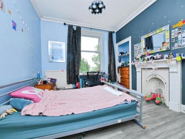 Cottage for sale in Mount Wise