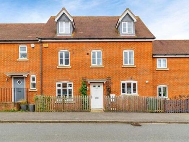 House for sale in Aylesbury, Buckinghamshire