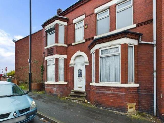 House for sale in Rostholme, Doncaster