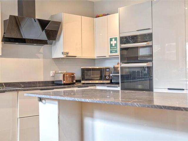 Cottage for sale in Rodbourne, Swindon