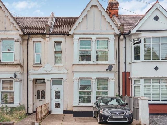 Terraced House for sale in Sefton
