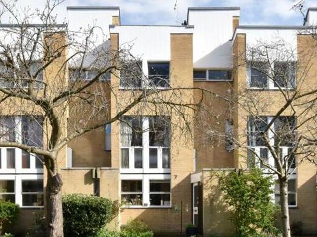 House for sale in Lyons, Greater London