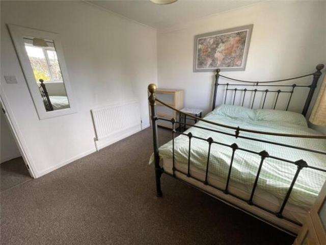 Cottage for sale in Earley