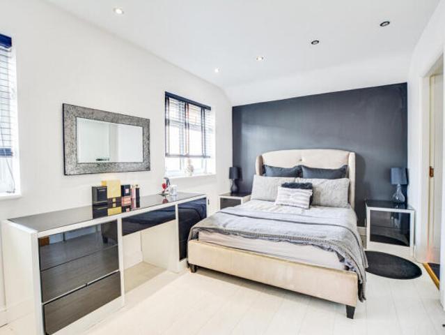 Cottage for sale in Lee Bank, Greater Manchester