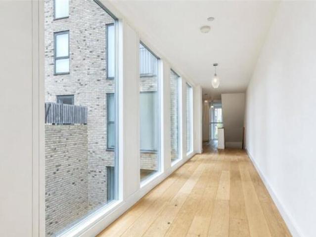 Cottage for sale in Arbury, Cambridgeshire