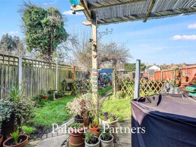 Cottage for sale in Moulsham, Chelmsford
