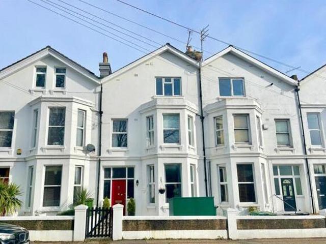House for sale in Upperton, Eastbourne