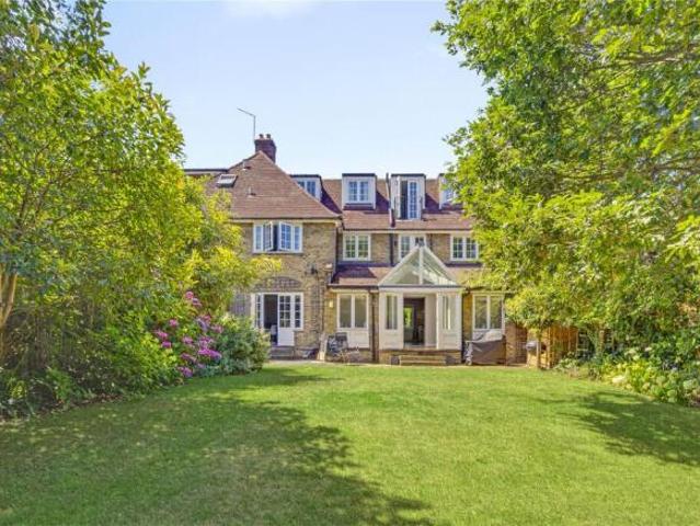 Cottage for sale in Cat Hill