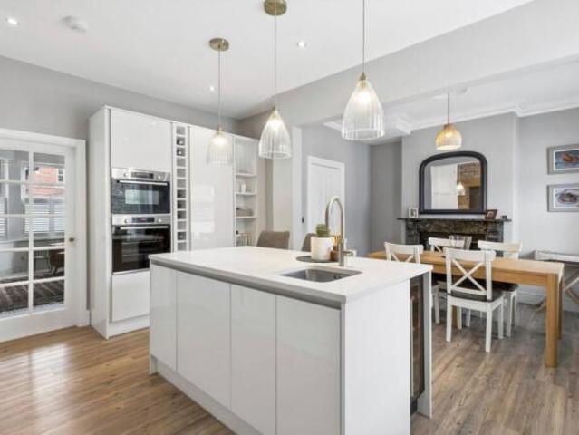 Cottage for sale in Two Mills, Cheshire