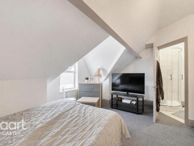 Cottage for sale in City Centre, Doncaster
