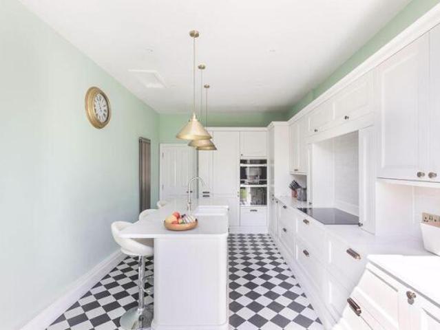 Cottage for sale in Jesmond, Tyne And Wear