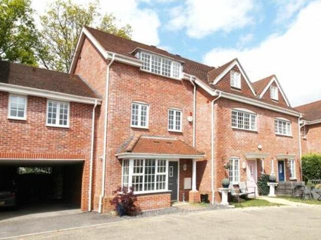 House for sale in Hart, Hampshire