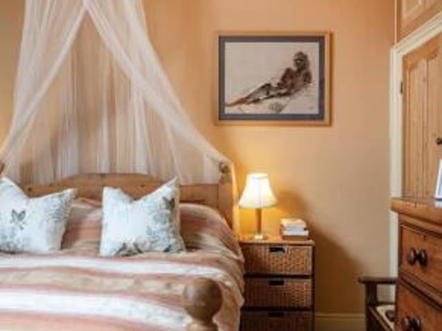 Cottage for sale